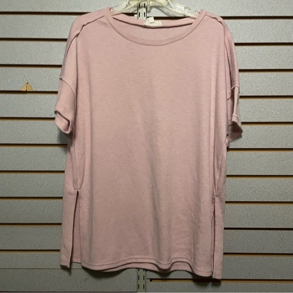 Listicle Short Sleeve Sweater Medium Inverted Seams Side Slits Pink - Picture 1 of 8